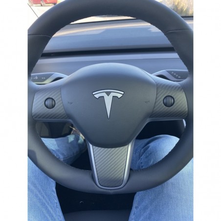 Tesla Model 3 carbon ohjauspyörä