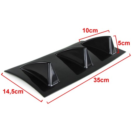 Yleismalli spoiler takapuskuriin carbon