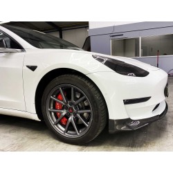 Tesla model 3 jarrusatulan suojukset