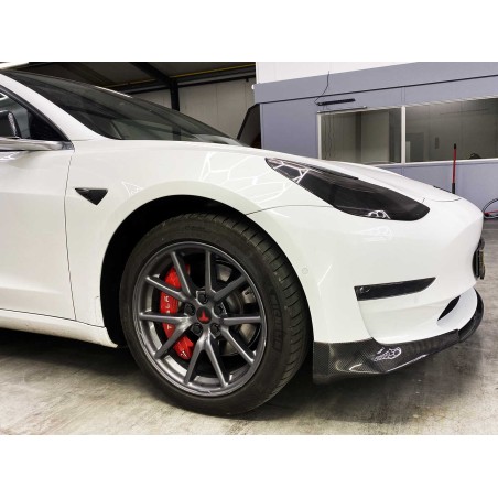 Tesla model 3 jarrusatulan suojukset