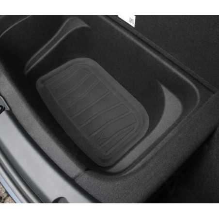 Tesla Model y etutavaratilan lattianpäällyste