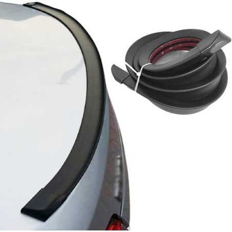 Yleismallin takaspoileri taipuisa